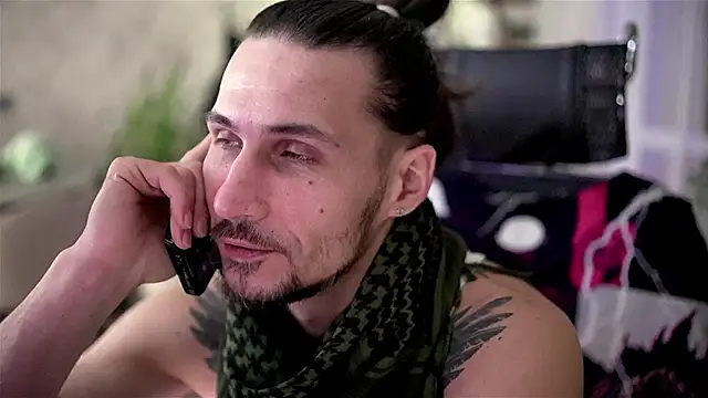 Snapshot of lord_shiva_ chatting on 11/19/25, 07:30 lord shiva online show from 11/19/25, 07:30