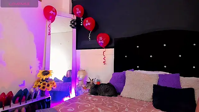 Snapshot of lesly_xx chatting on 02/16/25, 01:14 lesly xx online show from 02/16/25, 01:14