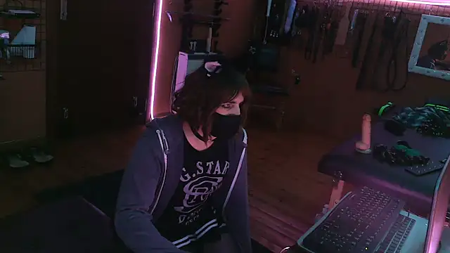 Ginny-the-bdsm-nympho online show from 11/13/25, 05:56