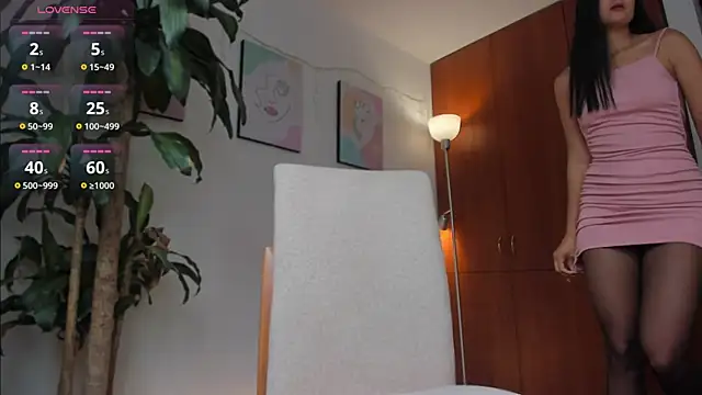 Snapshot of alessia1__ chatting on 09/14/25, 05:12 alessia1 online show from 09/14/25, 05:12