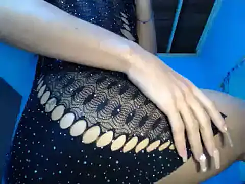 anna dolls  online show from 02/03/25, 03:53