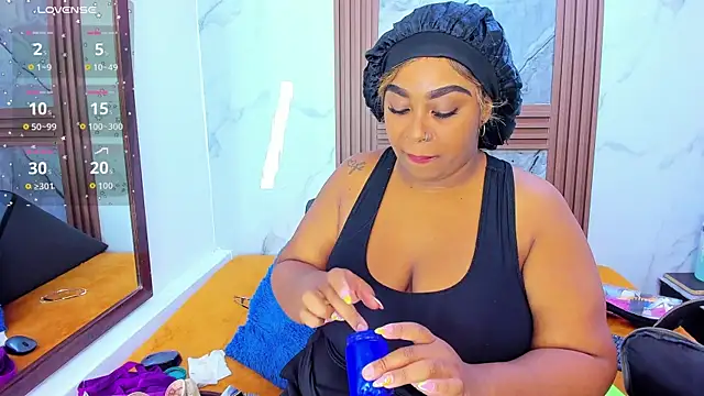 HannyMansonh online show from 10/15/25, 03:50