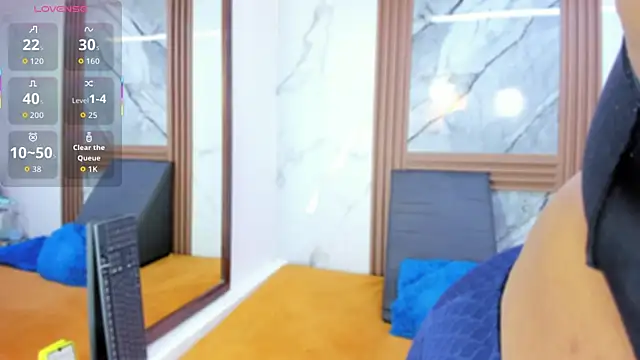 HannyMansonh online show from 10/24/25, 03:58