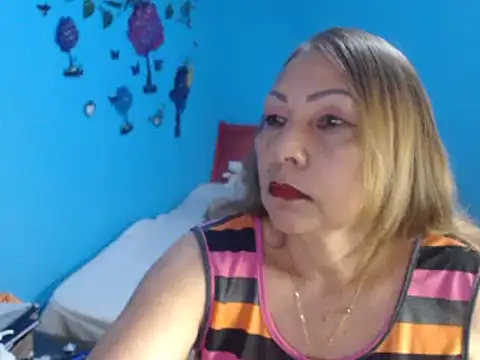Snapshot of milfeddy_ chatting on 01/28/25, 01:38 milfeddy online show from 01/28/25, 01:38