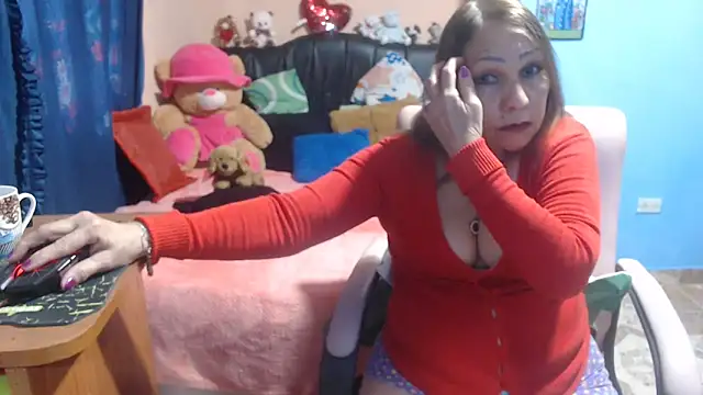 Snapshot of milfeddy_ chatting on 02/21/25, 08:49 milfeddy online show from 02/21/25, 08:49