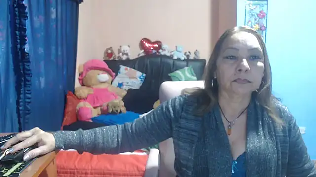 Snapshot of milfeddy_ chatting on 03/06/25, 01:24 milfeddy online show from 03/06/25, 01:24