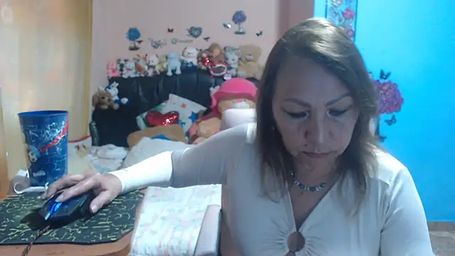 Snapshot of milfeddy_ chatting on 09/10/25, 09:26 milfeddy online show from 09/10/25, 09:26