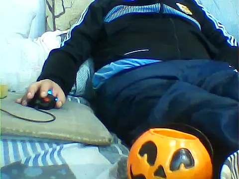 Snapshot of messi_syssy chatting on 10/30/25, 09:33 messi syssy online show from 10/30/25, 09:33