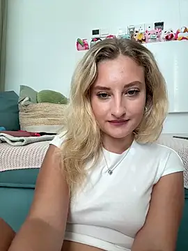 MileySummer online show from 10/19/25, 11:33