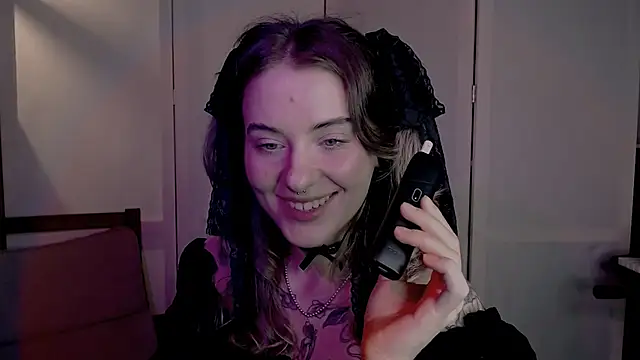 risha laas online show from 12/01/24, 06:08