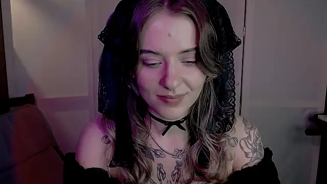 risha laas online show from 12/01/24, 09:15