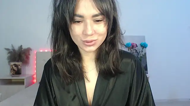 RoxannePure online show from 10/22/25, 02:56