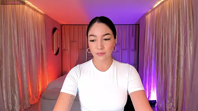 RossieRhoades online show from 11/10/25, 07:46