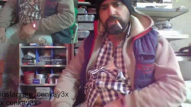 Snapshot of masculine_bear_daddy chatting on 02/23/25, 06:12 masculine bear daddy online show from 02/23/25, 06:12