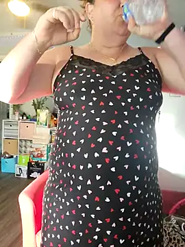 SexyNikki6969 online show from 02/10/25, 01:01