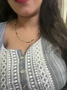 Snapshot of reet_kaur69 chatting on 02/23/25, 09:00 reet kaur69 online show from 02/23/25, 09:00