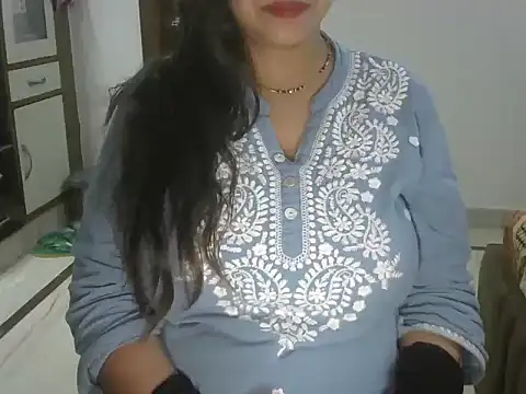 Snapshot of reet_kaur69 chatting on 03/01/25, 06:11 reet kaur69 online show from 03/01/25, 06:11