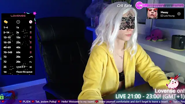 strawberry muffin online show from 01/08/25, 08:29