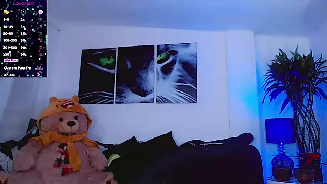 Sophiesweet5 online show from 09/29/25, 12:16