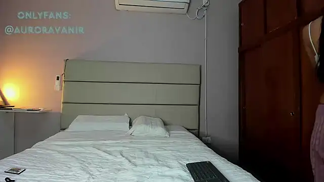 Snapshot of Aurora_Vanir chatting on 12/07/24, 03:14 Aurora Vanir online show from 12/07/24, 03:14