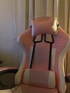 LittleBabyCat22 online show from 11/06/25, 04:35