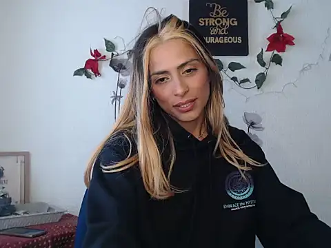 Liamiler01  online show from 12/18/24, 03:55