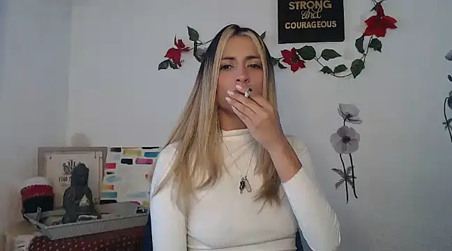 Liamiler01  online show from 02/04/25, 12:33