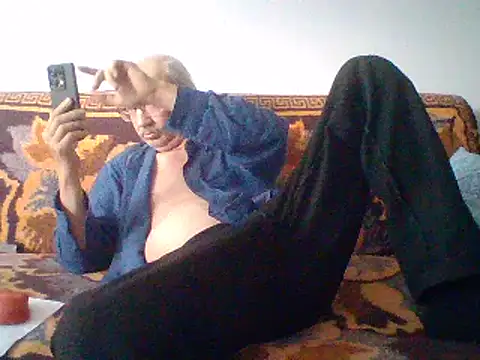 cumloverboyxx69 online show from 02/08/25, 08:20