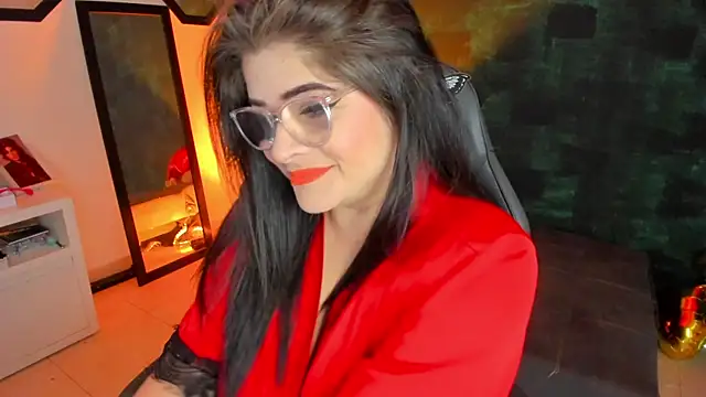 Snapshot of BellaFlaming chatting on 01/12/25, 12:12 BellaFlaming online show from 01/12/25, 12:12