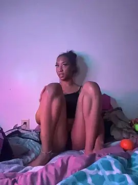 Snapshot of Iceblanca chatting on 01/11/25, 03:23 Iceblanca online show from 01/11/25, 03:23