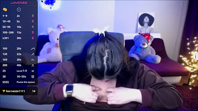 Emily Mo online show from 01/02/25, 06:40