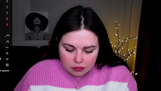 Emily Mo online show from 02/13/25, 06:30