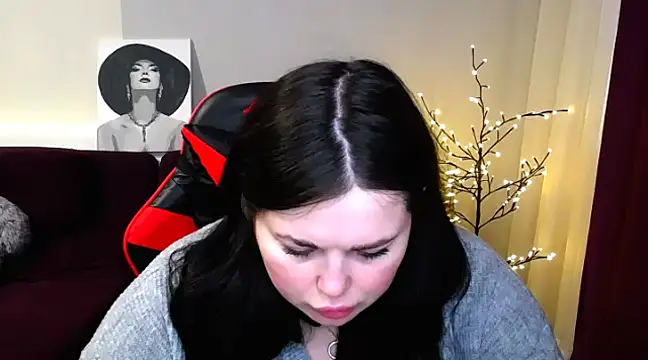 Emily Mo online show from 03/01/25, 06:35