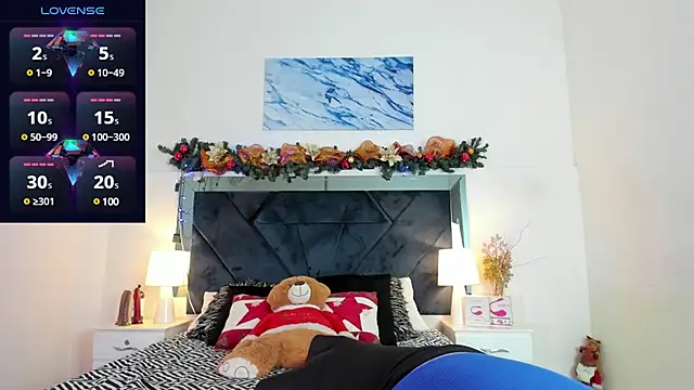 Lauralove 69 online show from 12/09/24, 06:25