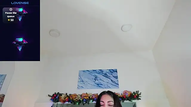 Lauralove 69 online show from 12/27/24, 07:24