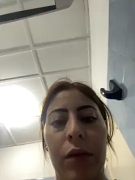 LilaSuni online show from 11/25/25, 01:00