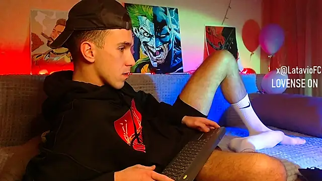 Snapshot of Midnighter_ chatting on 01/13/25, 11:38 Midnighter  online show from 01/13/25, 11:38