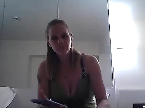 Snapshot of WildScorpio86 chatting on 01/29/25, 03:26 WildScorpio86 online show from 01/29/25, 03:26