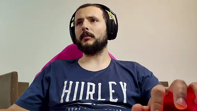 iurytx online show from 10/31/25, 09:49