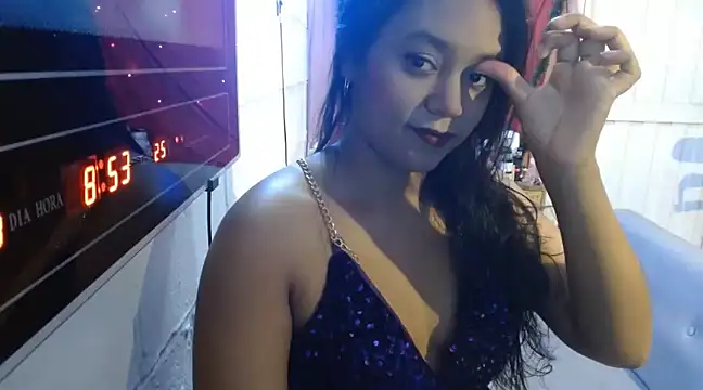 Chiara petterson online show from 12/11/24, 05:21