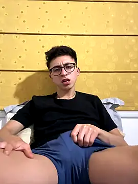 CamiRojas boy online show from 09/13/25, 04:01