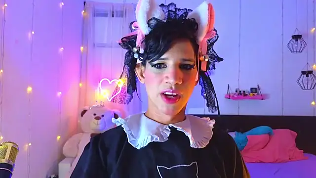 Ariel Femboy  online show from 11/05/25, 05:07