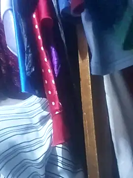 Hailey BaileyXYZ online show from 10/15/25, 10:15