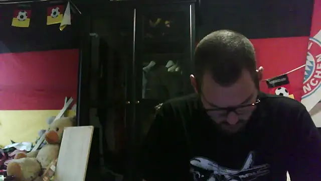 Die-geile-Sau online show from 10/19/25, 03:23