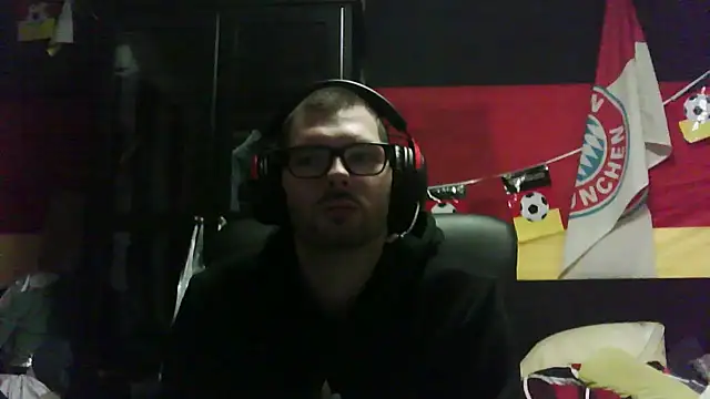 Die-geile-Sau online show from 11/13/25, 09:47