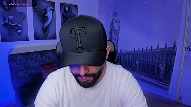 jhon bear03 online show from 10/10/25, 11:20