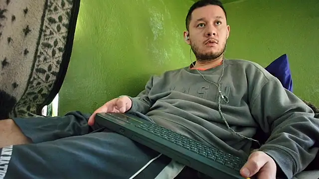 sweet cock28 online show from 01/04/25, 04:11