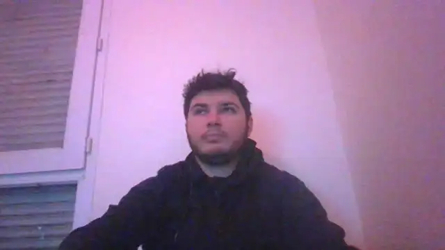 Snapshot of -Zerax- chatting on 12/31/24, 09:39 -Zerax- online show from 12/31/24, 09:39