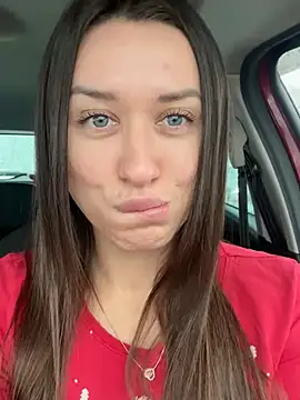 Snapshot of Cherry_Beauty chatting on 01/08/25, 09:42 Cherry Beauty online show from 01/08/25, 09:42