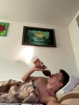 Toyjungee online show from 10/30/25, 01:34